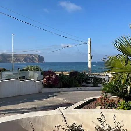 Sea View And Direct Access *